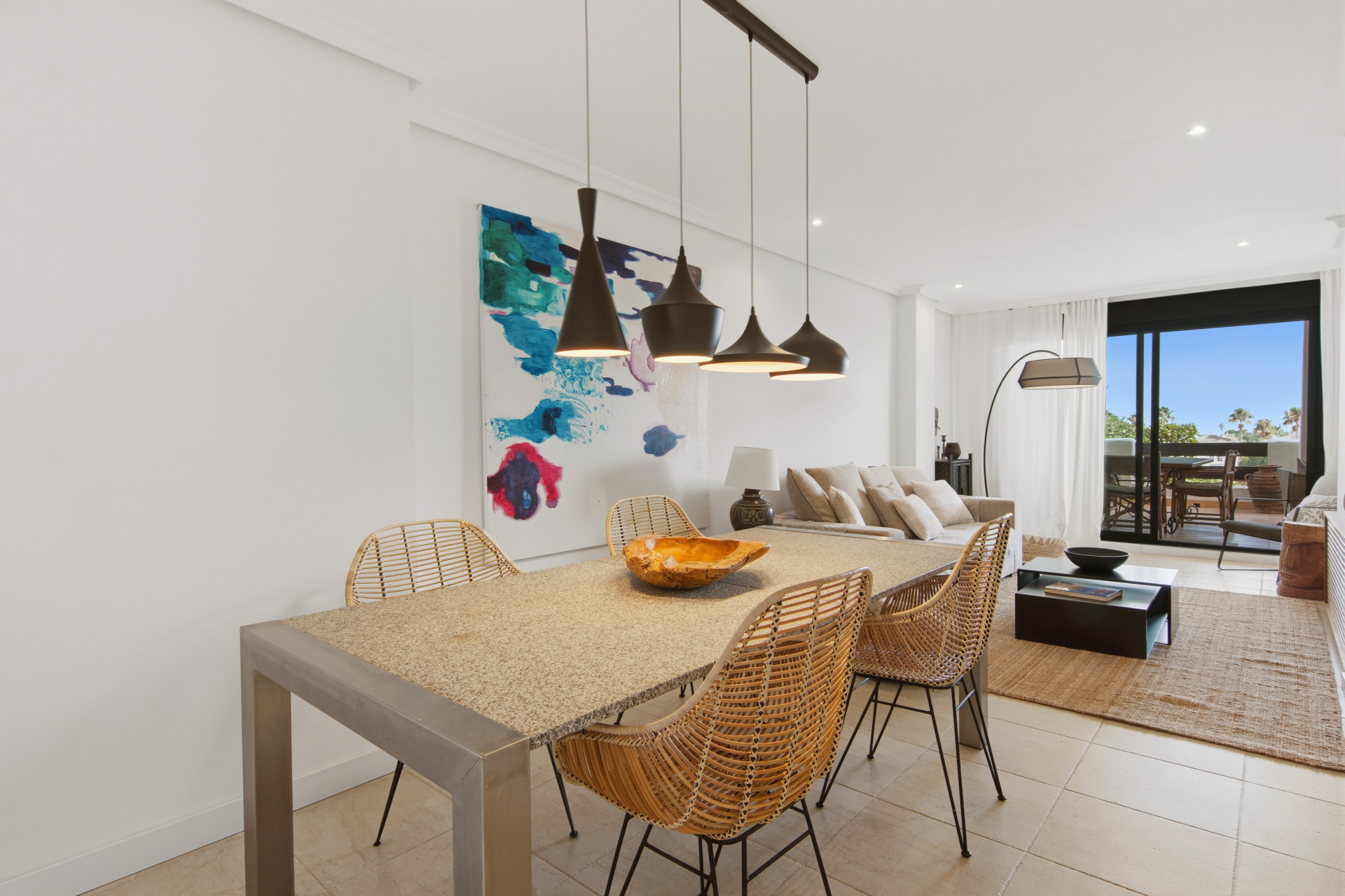 2 Bedroom Apartment in Estepona - Photo 7