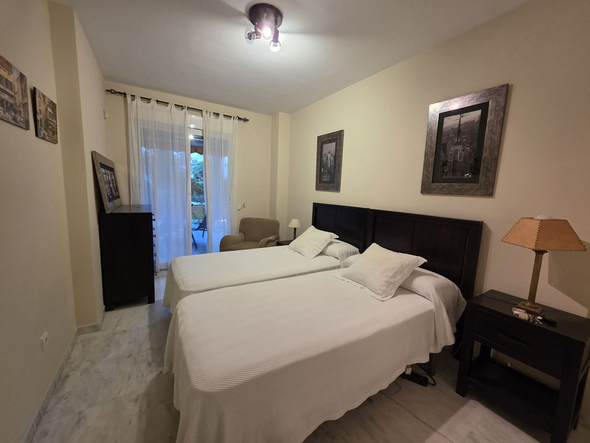2 Bedroom Apartment in Marbella - Photo 6