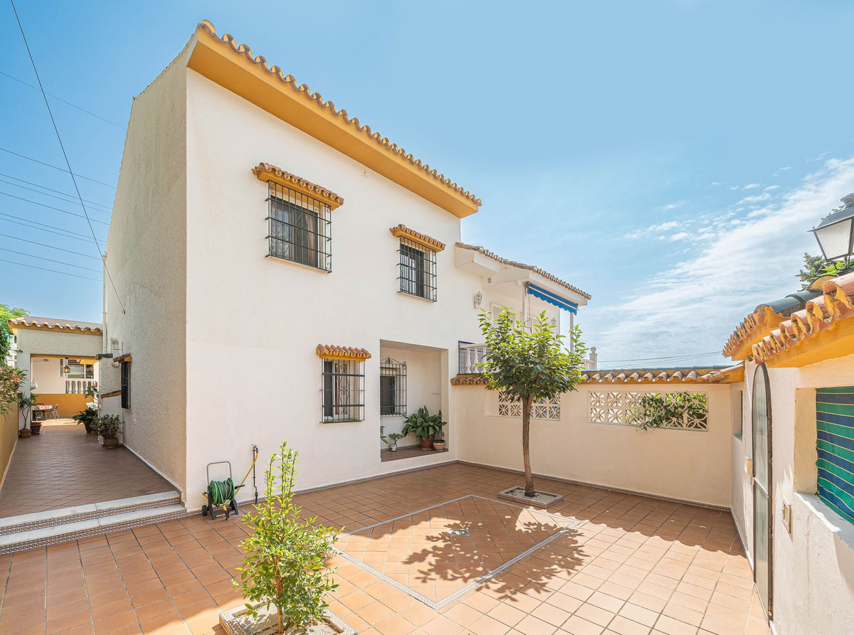 5 Bedroom Villa in Marbella - Foto 2