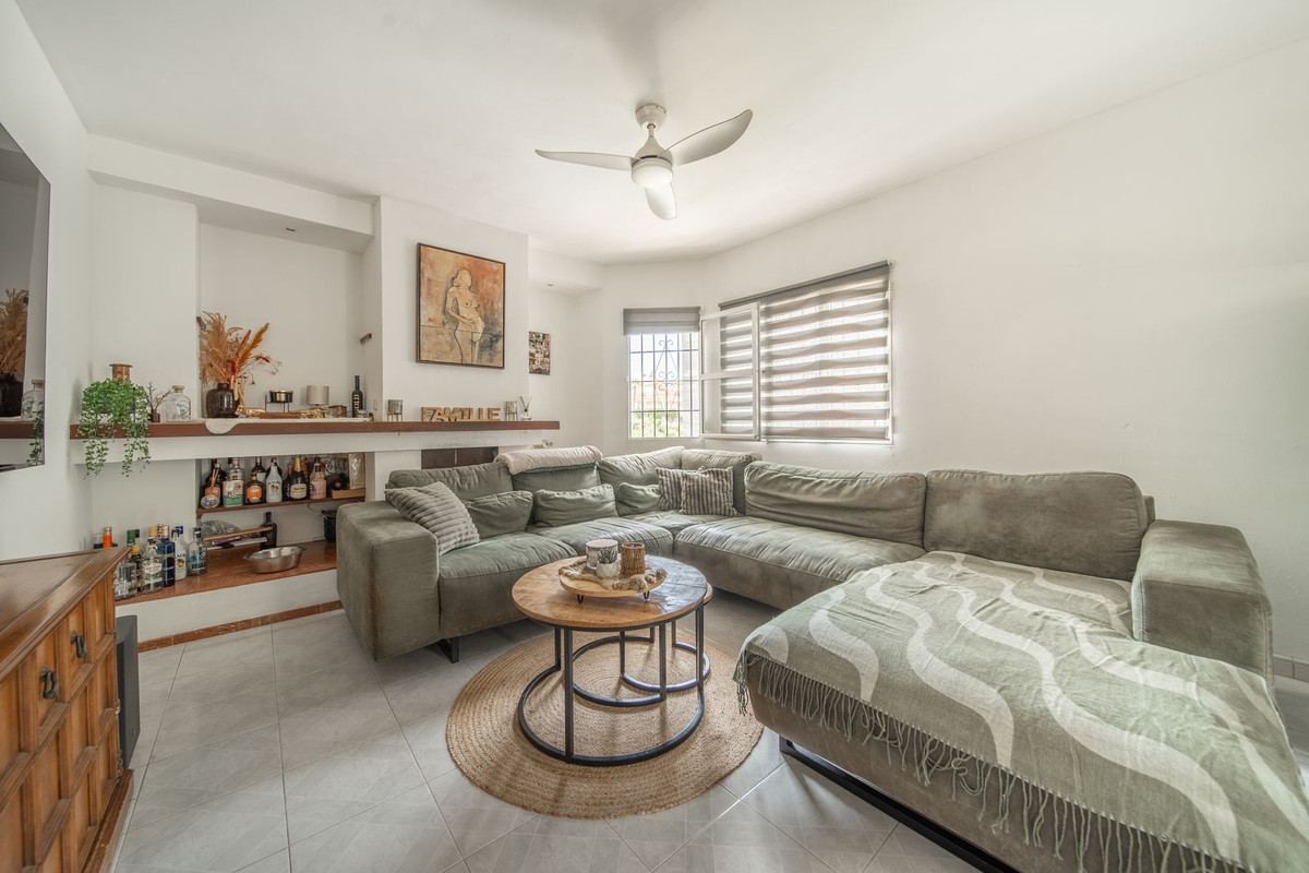 9 Bedroom Villa in Mijas - Photo 46