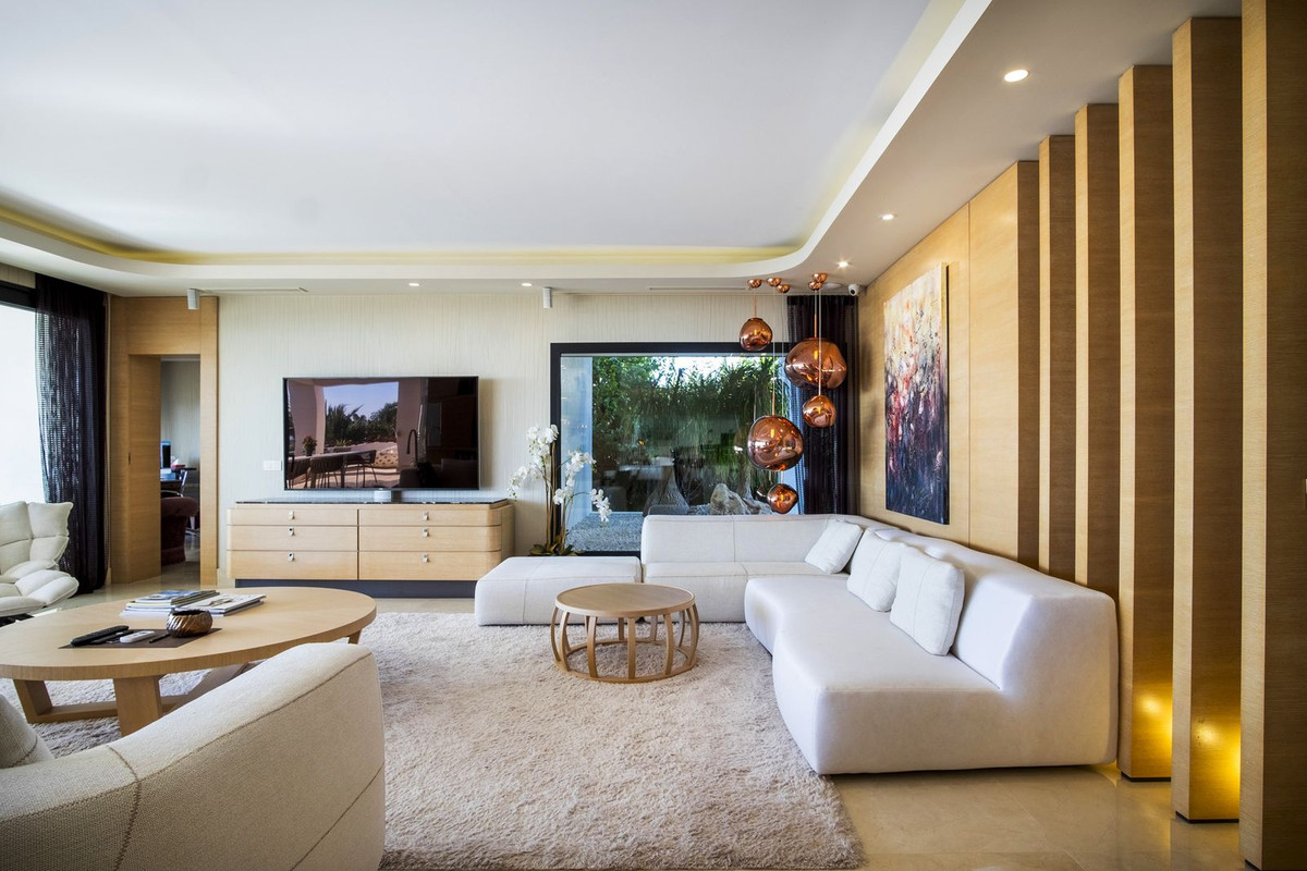 7 Bedroom Villa in Marbella - Photo 15