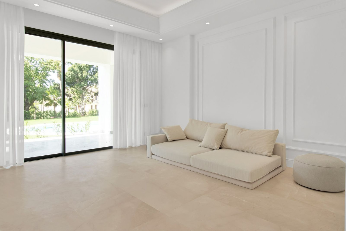 6 Bedroom Villa in Marbella - Фото 42