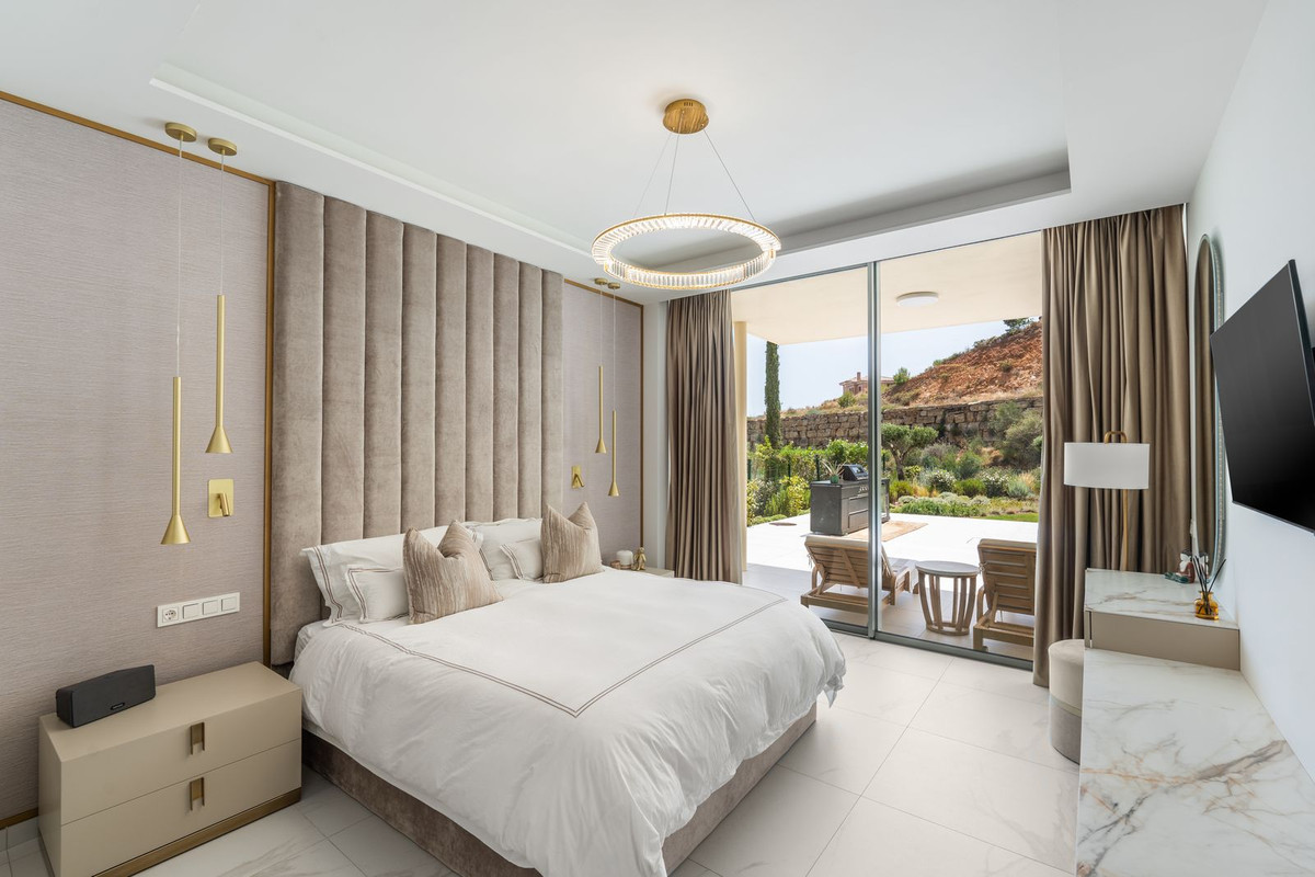 3 Bedroom Apartment in Benalmádena - Photo 16