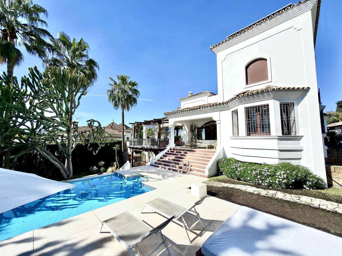 5 Bedroom Villa in Marbella - Foto 3