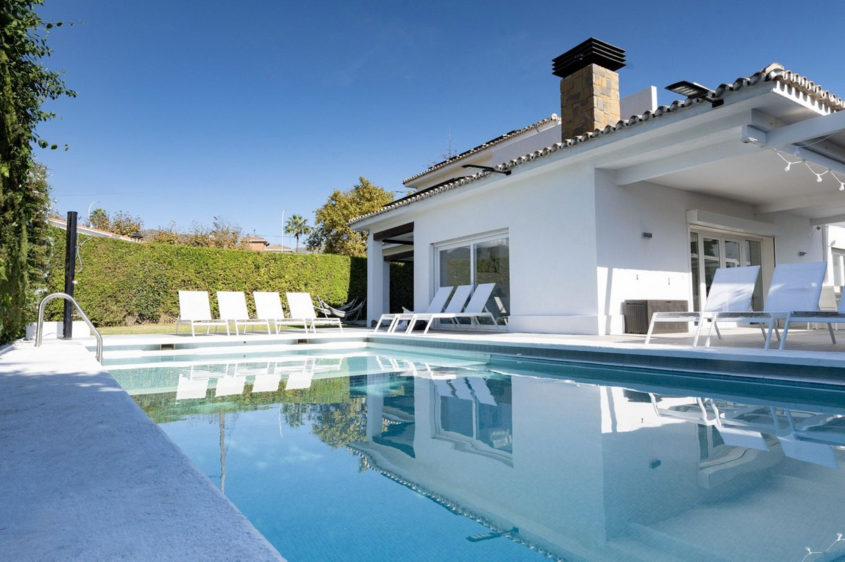 6 Bedroom Villa in Benalmádena