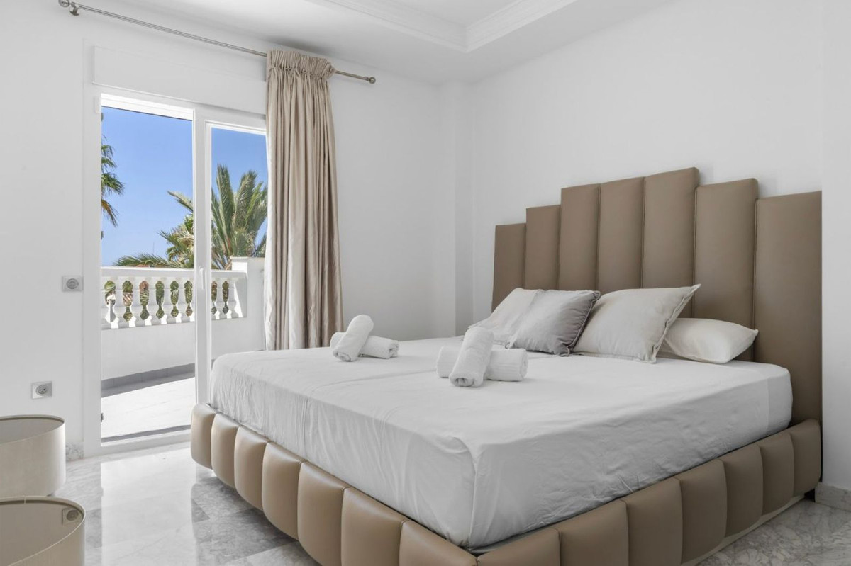 5 Bedroom Villa in Marbella - Foto 17