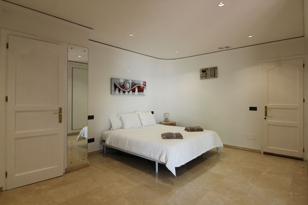 3 Bedroom Villa in Benalmádena - Foto 31