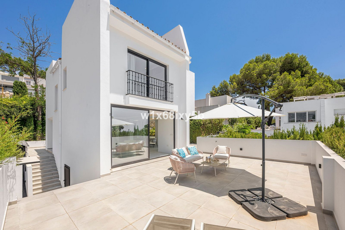 3 Bedroom Villa in Marbella - Photo 28