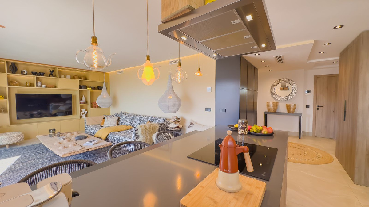 3 Bedroom Penthouse in Istán - Photo 65