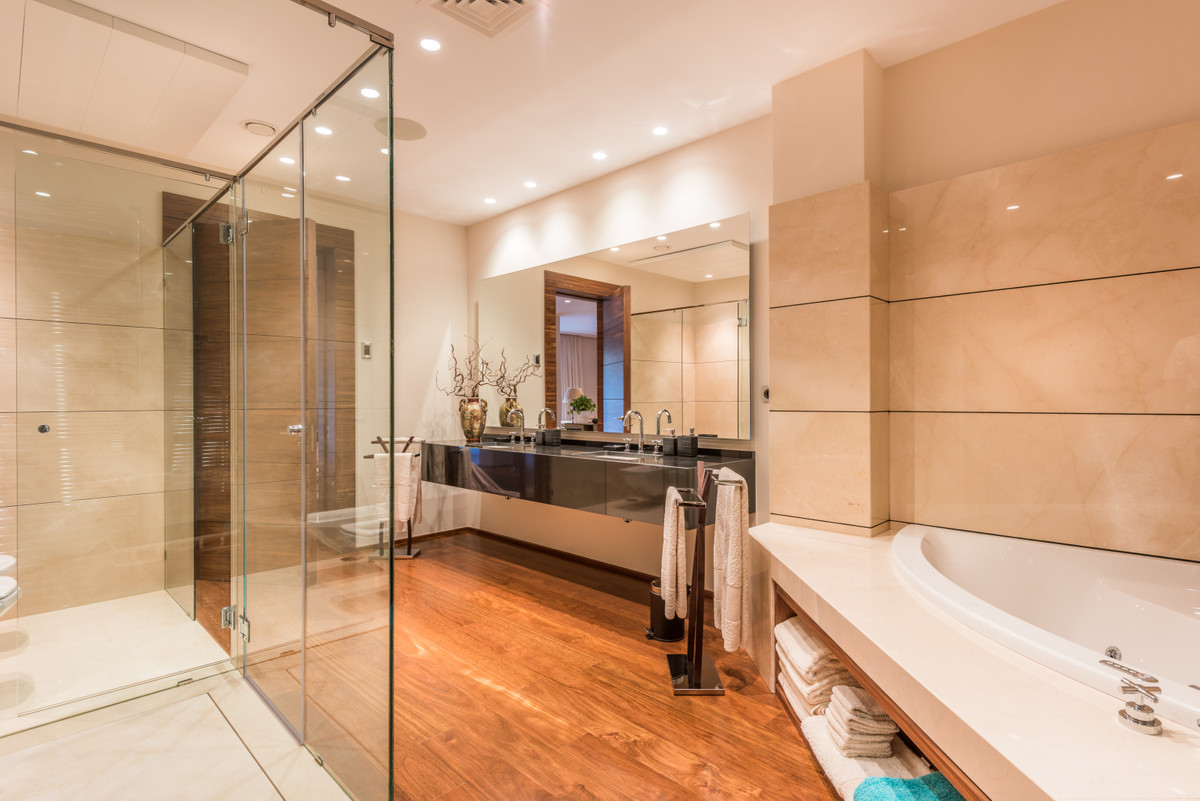9 Bedroom Villa in Marbella - Photo 14