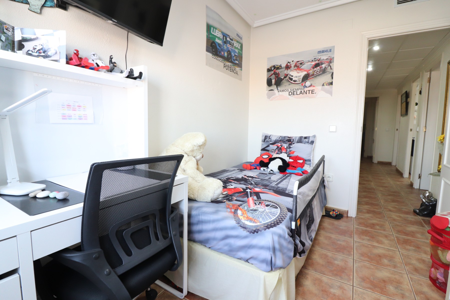 Apartamento com 3 quartos com piscina em Alicante, Espanha – Foto 19