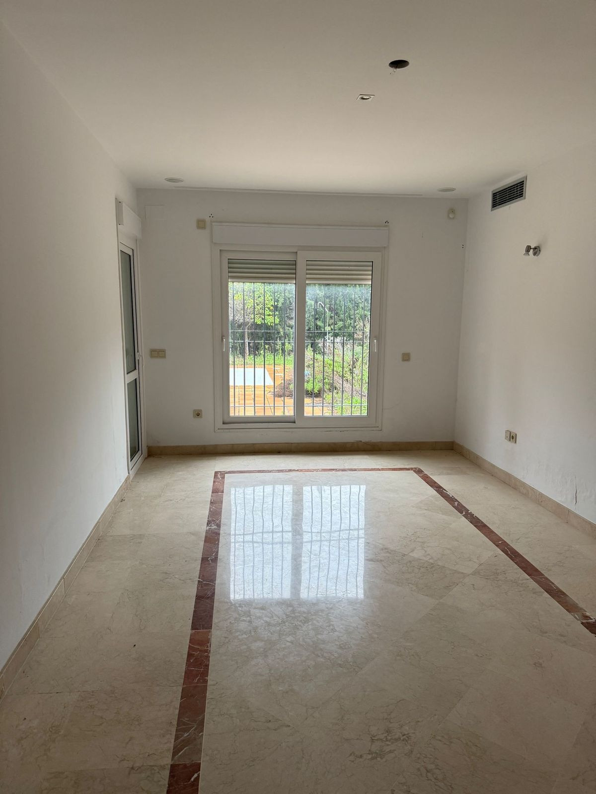 4 Bedroom Villa in Sotogrande - Photo 23