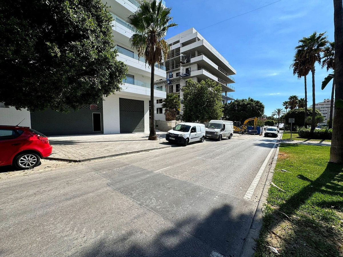 Local en Málaga – Foto 9