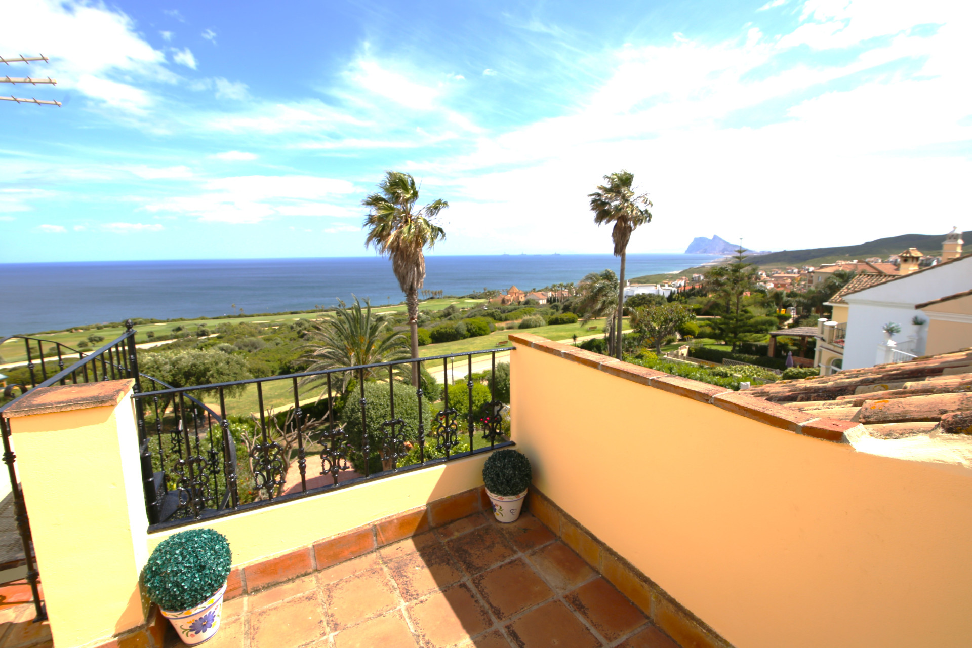 4 Bedroom Townhouse in La Alcaidesa - Photo 16