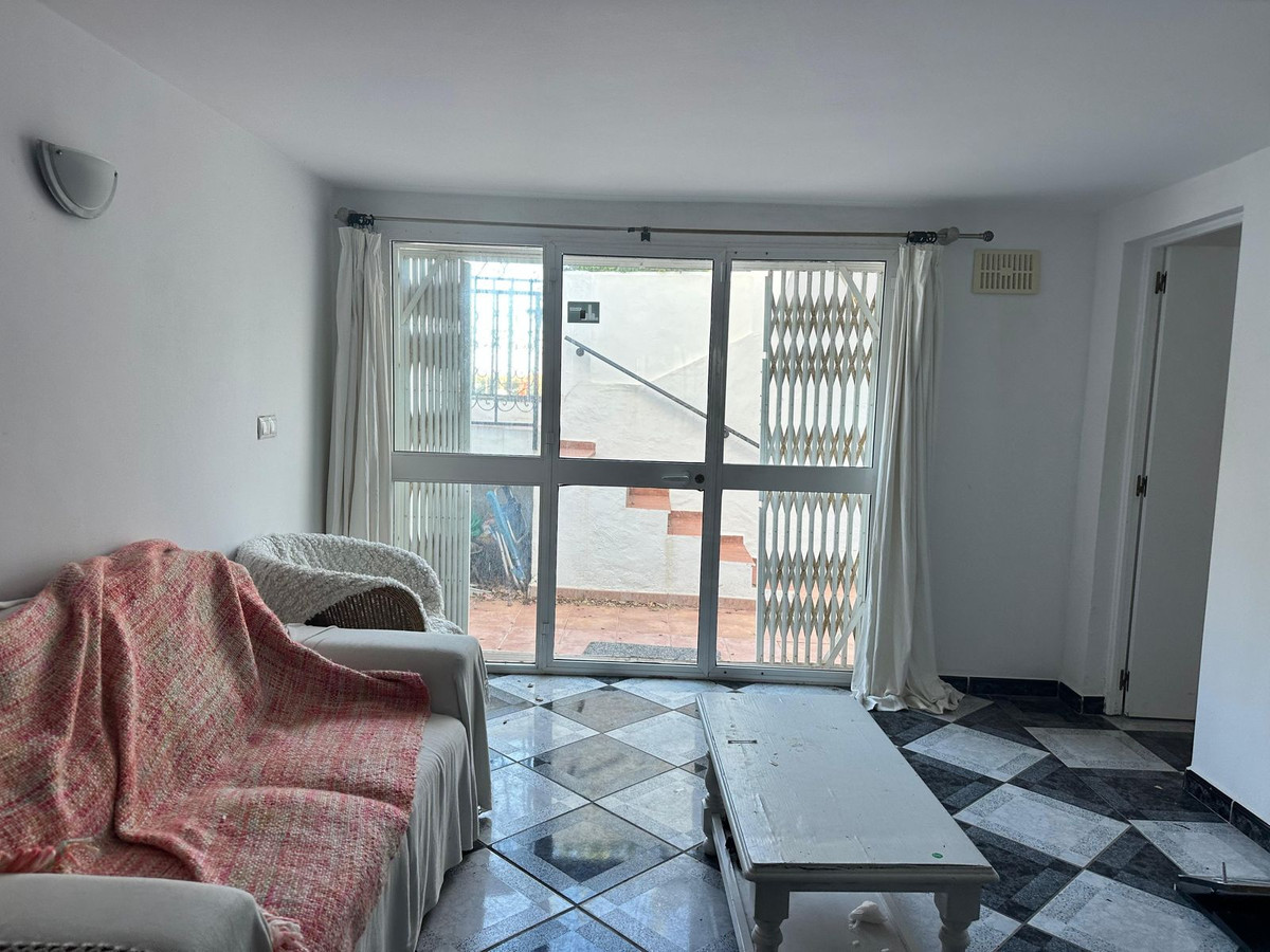 3 Bedroom Apartment in Mijas - Photo 17