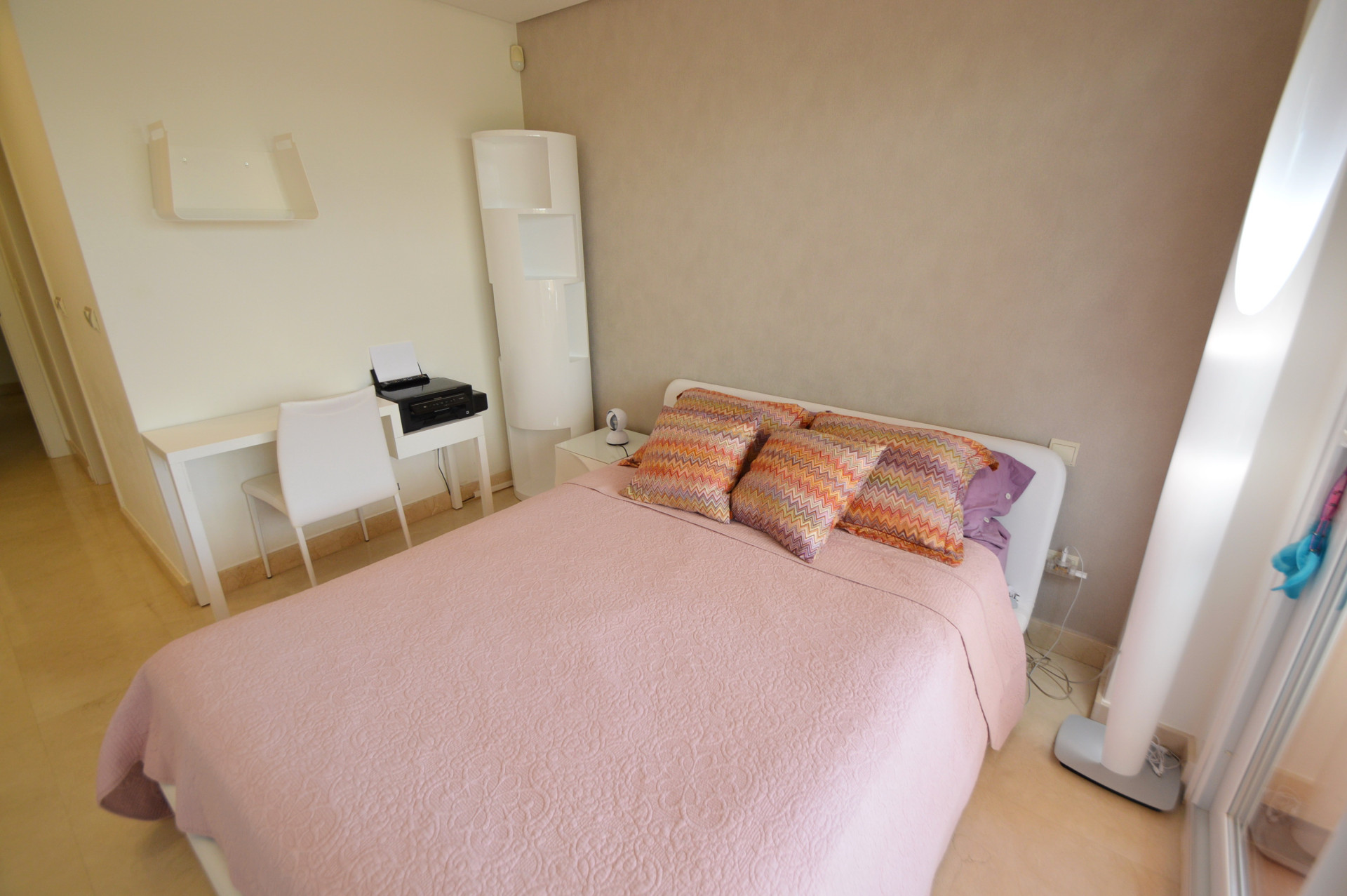 3 Bedroom Apartment in Marbella - Photo 19