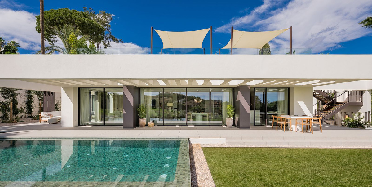4 Bedroom Villa in Marbella - Фото 30