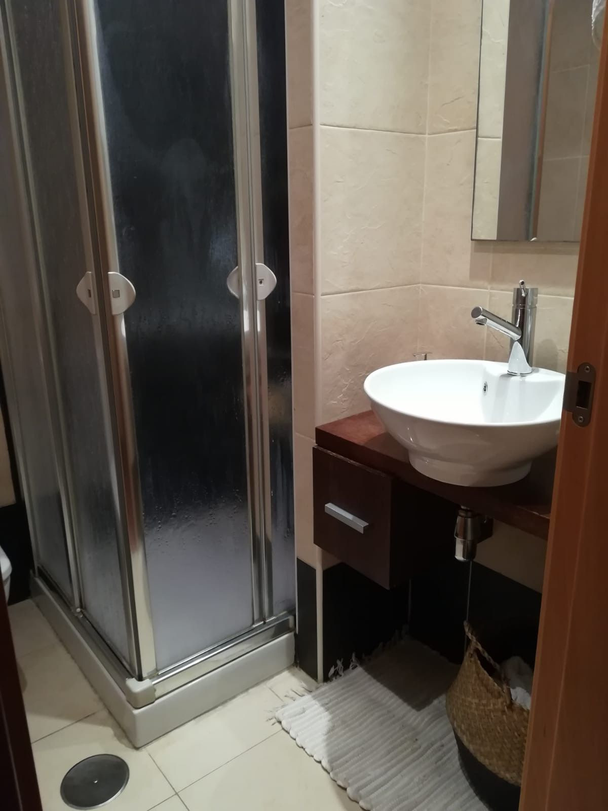 2 Bedroom Apartment in Torremolinos - Photo 12