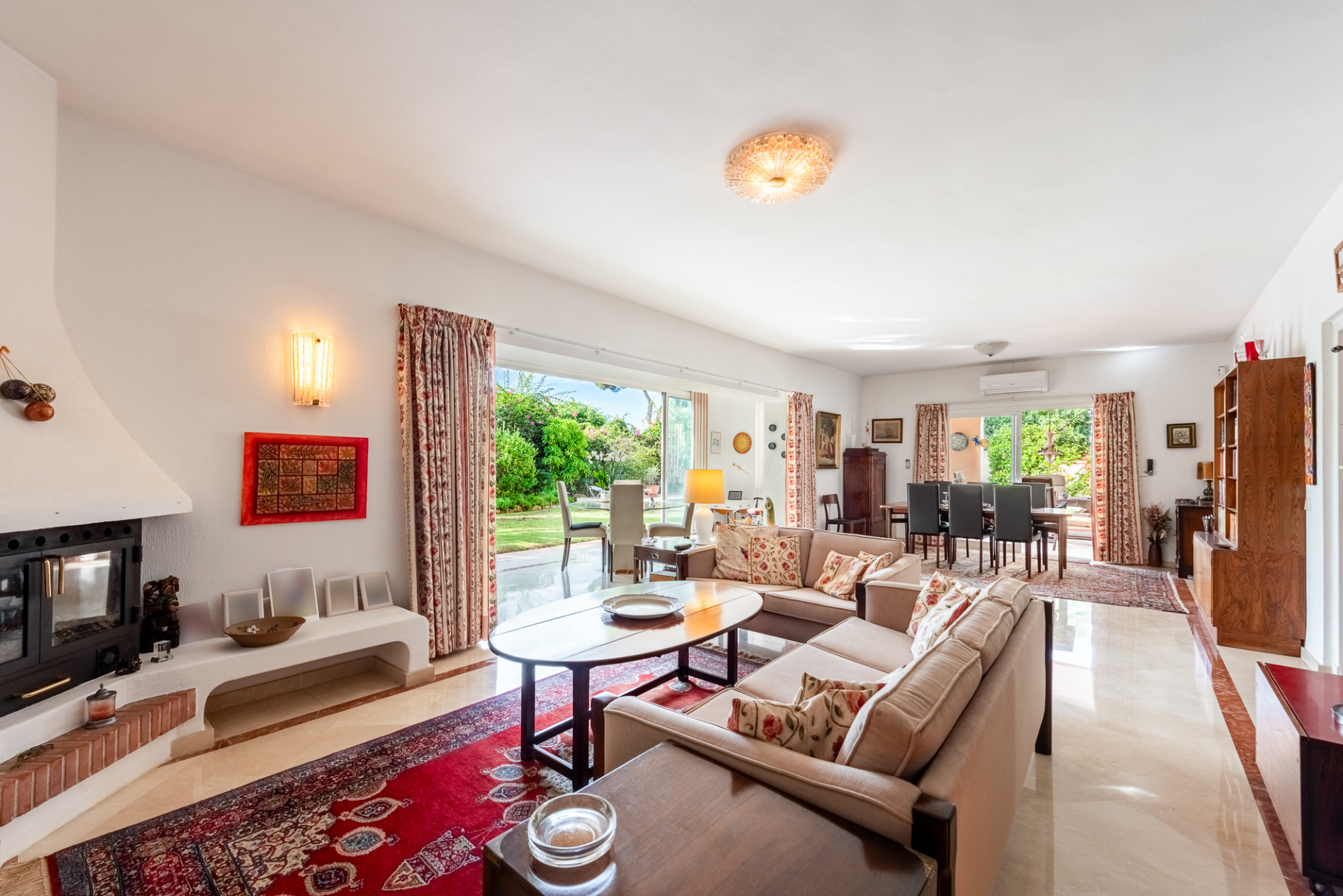4 Bedroom Villa in Estepona - Photo 3