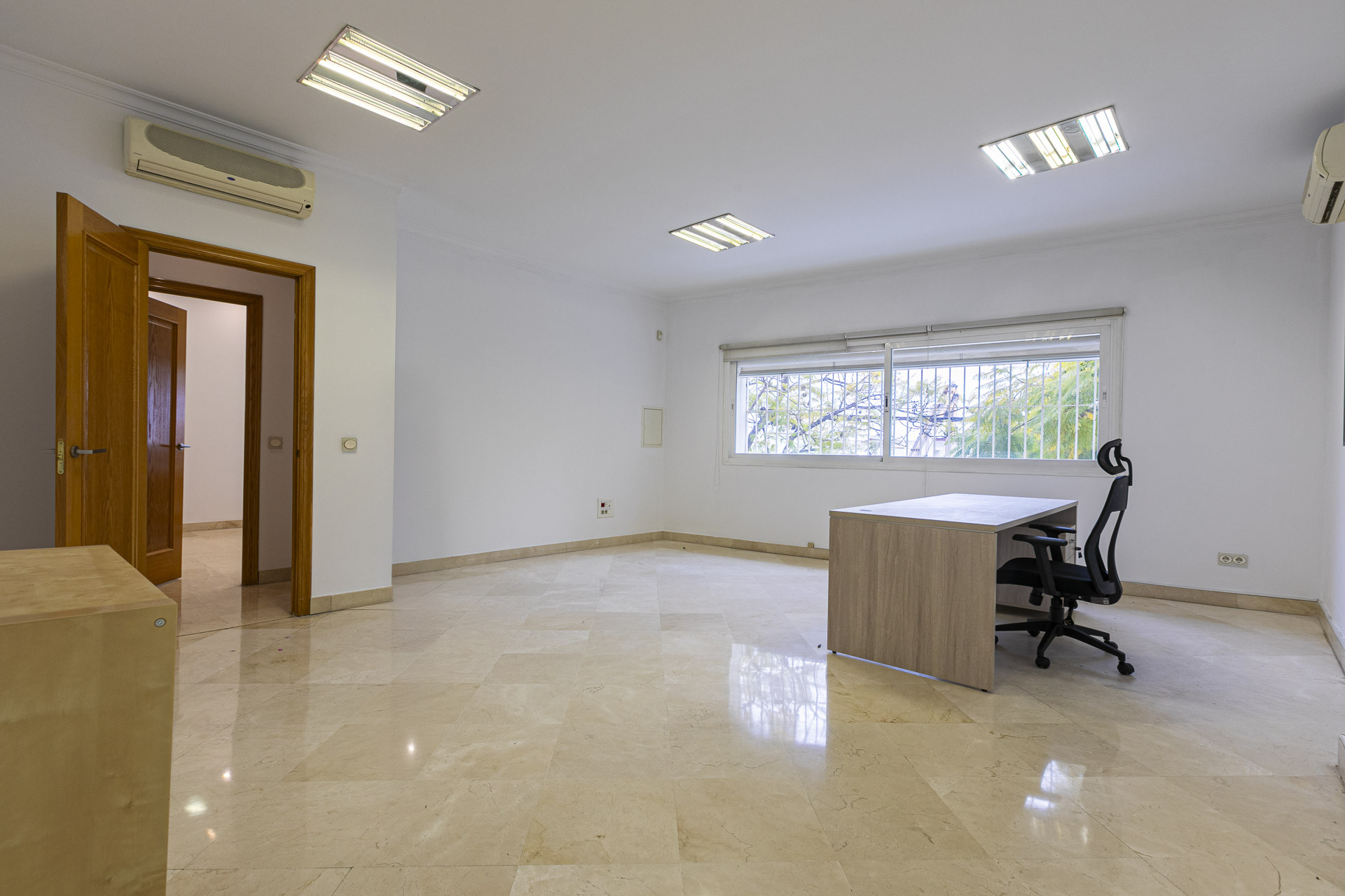 Espaço comercial com vista mar em Málaga, Espanha – Foto 4