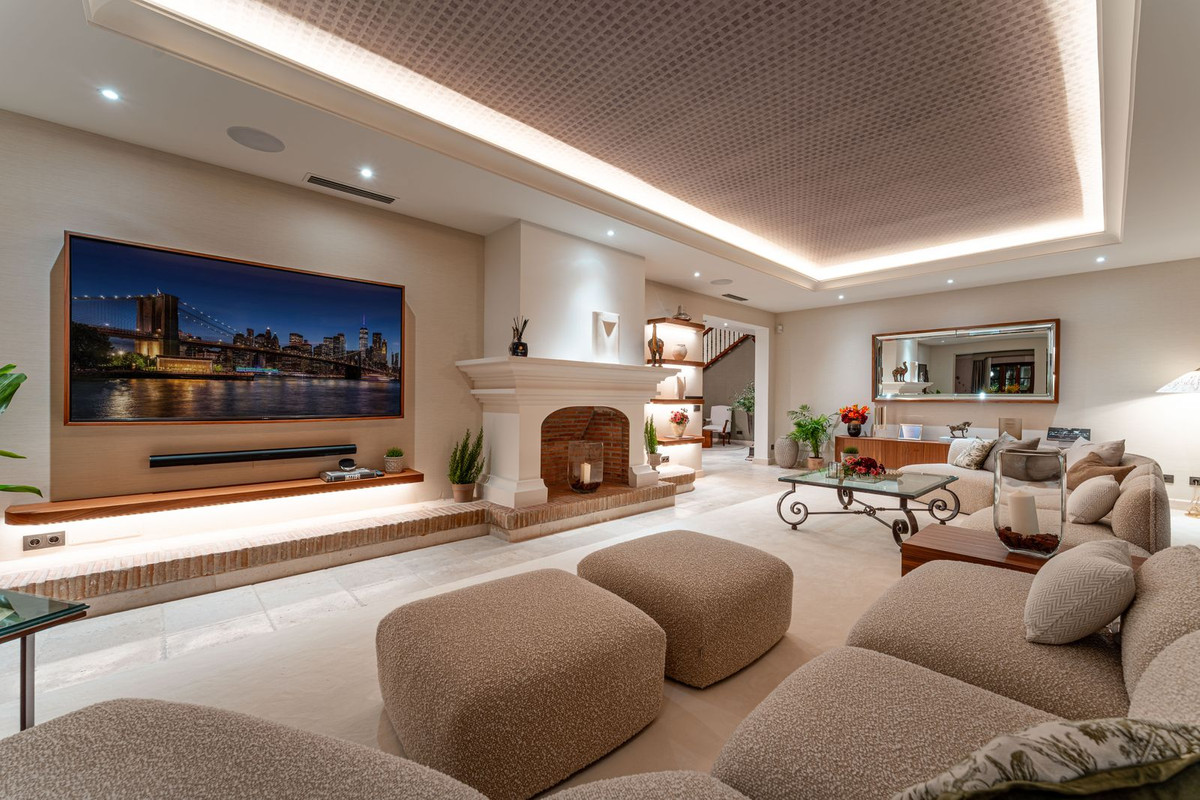 5 Bedroom Villa in Benahavís - Foto 5