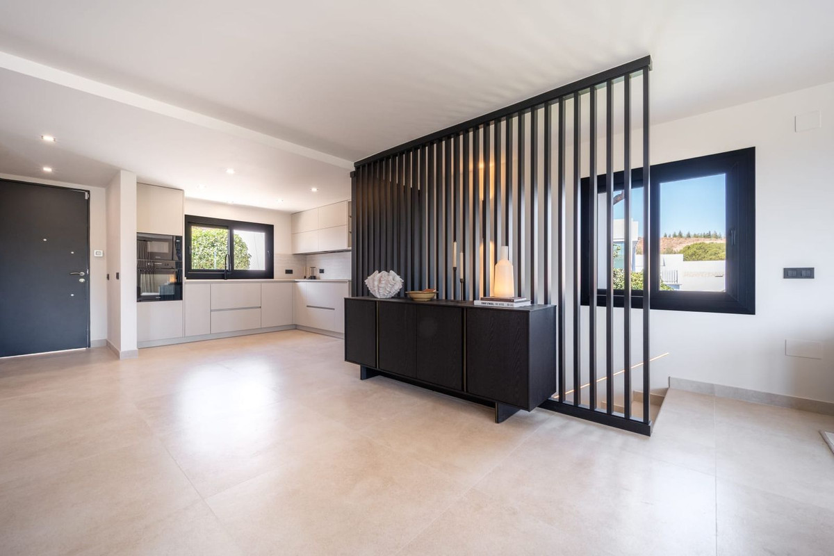 5 Bedroom Villa in Mijas - Photo 16