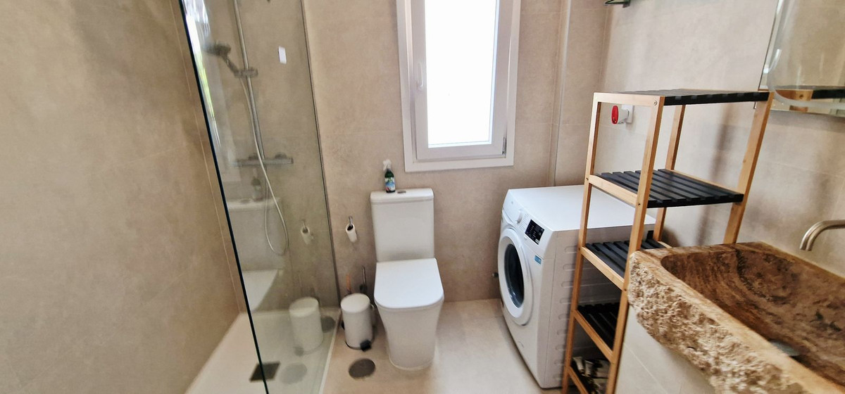 1 Bedroom Apartment in La Duquesa - Foto 19