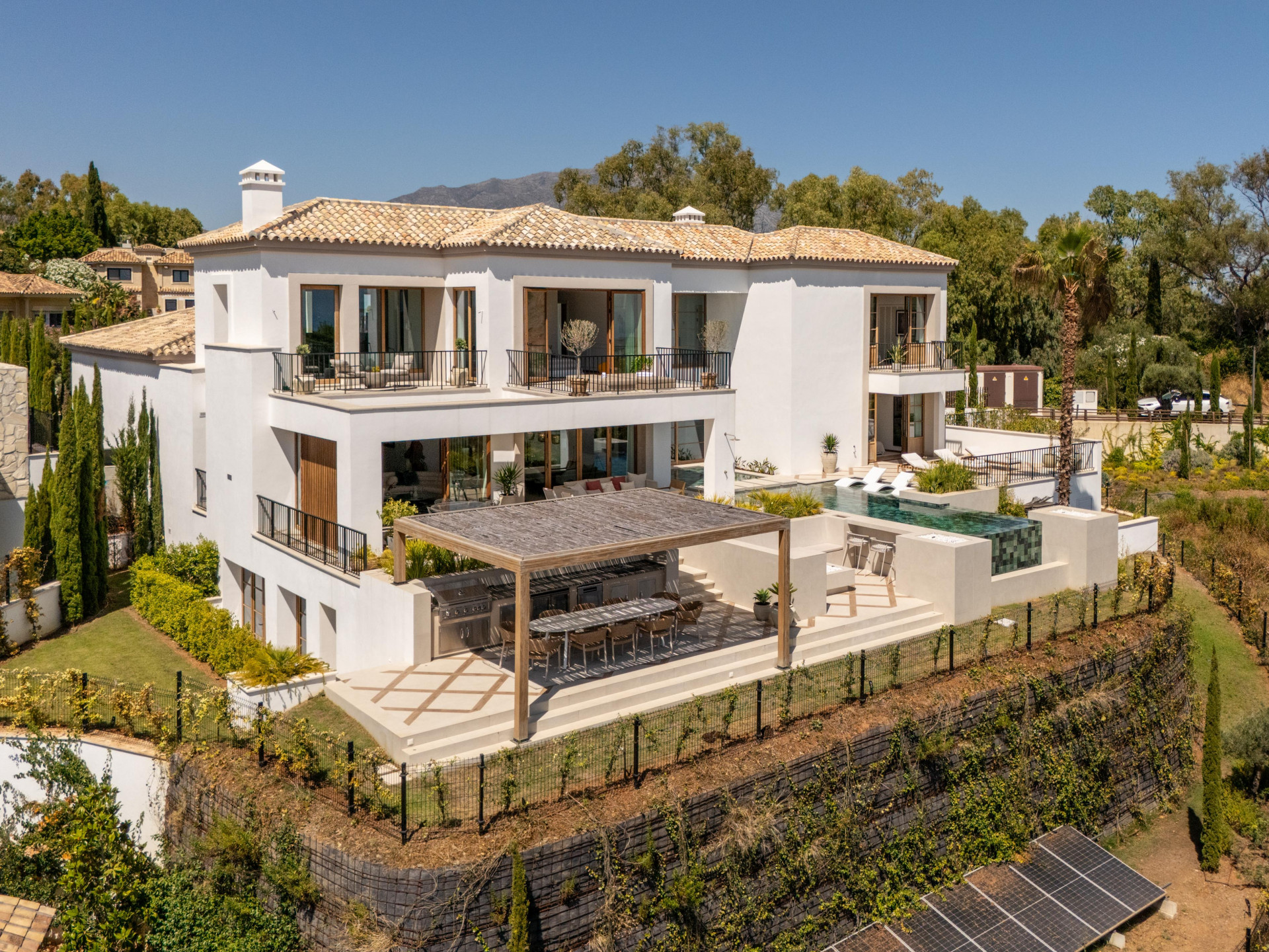 5 Bedroom Villa in Benahavís - Foto 8