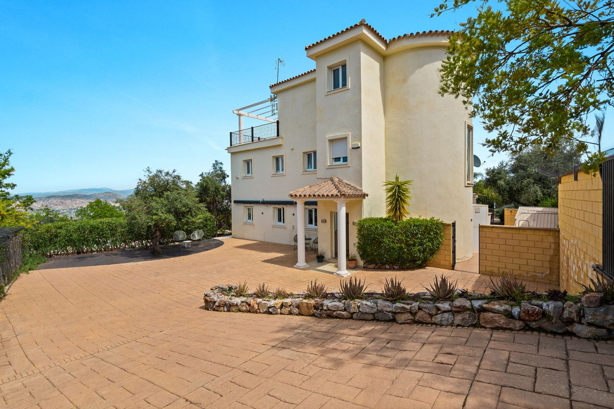 4 Bedroom Villa in Alhaurín el Grande - Фото 43