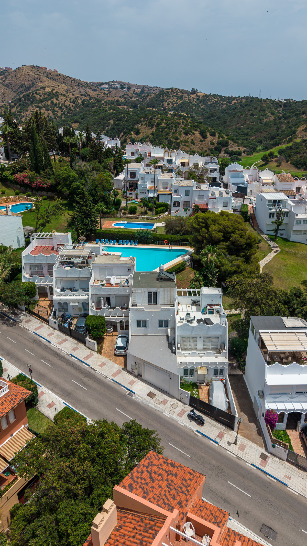 4 Bedroom Townhouse in Marbella - Foto 2