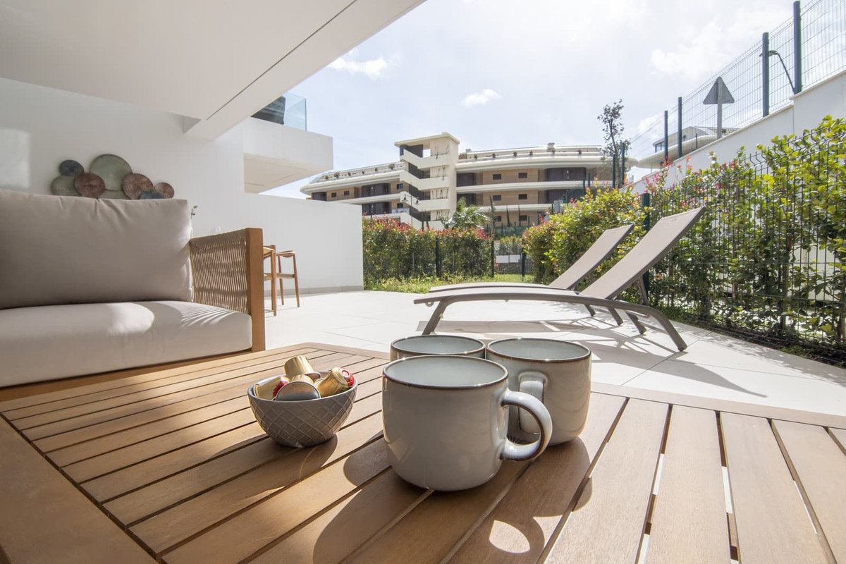 4 Bedroom Apartment in Benalmádena - Photo 22