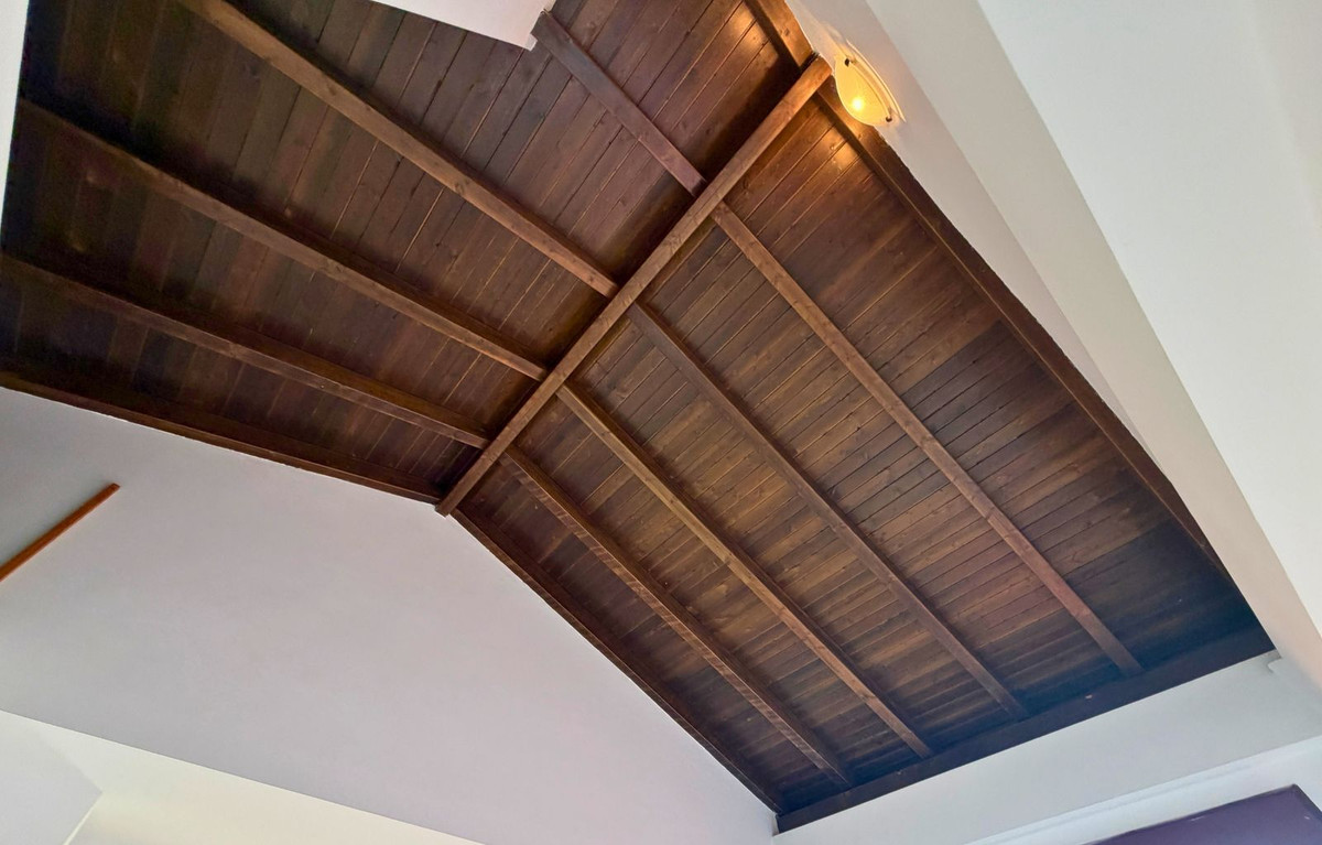 2 Bedroom Penthouse in Casares - Photo 24