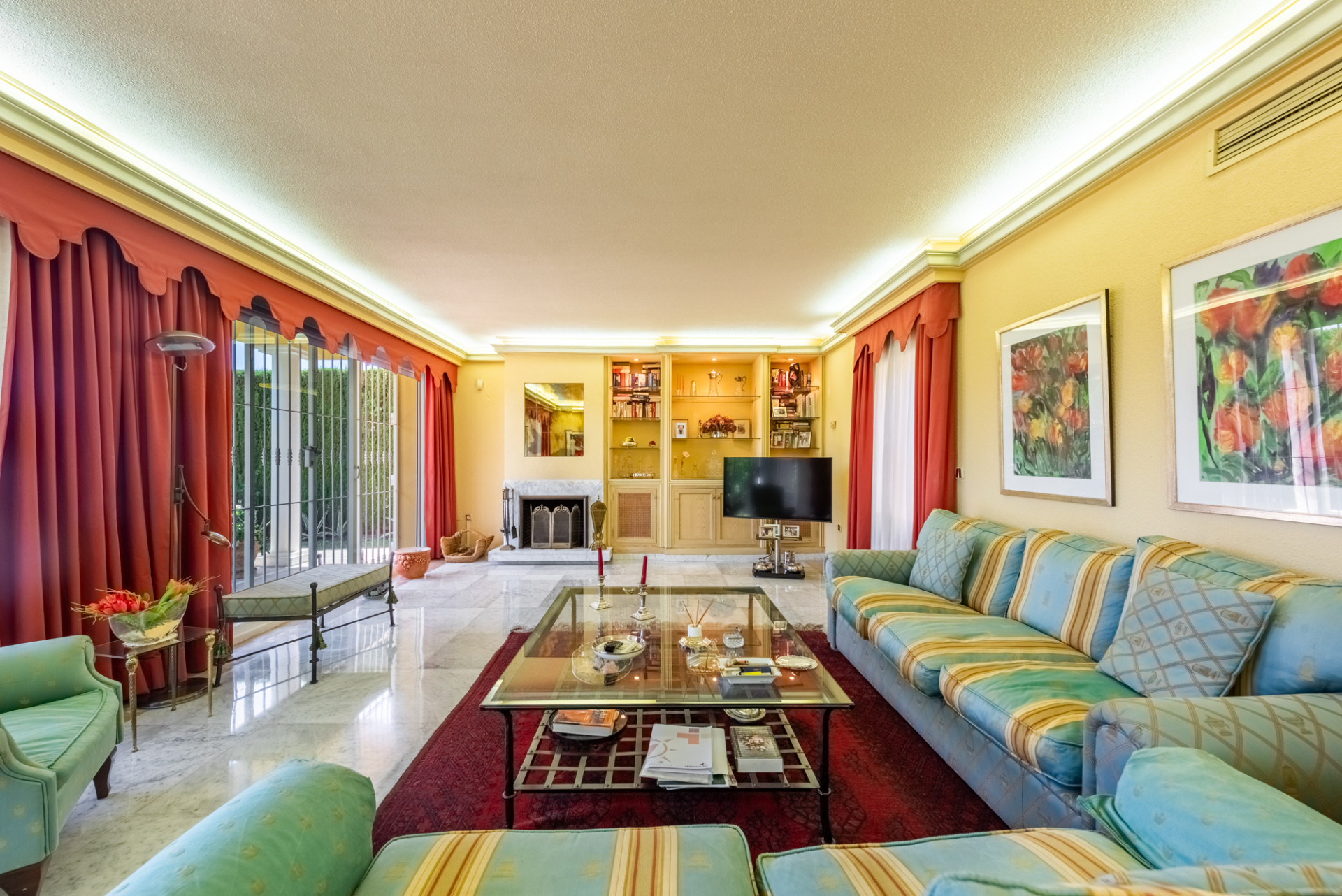 5 Bedroom Villa in Estepona - Foto 5