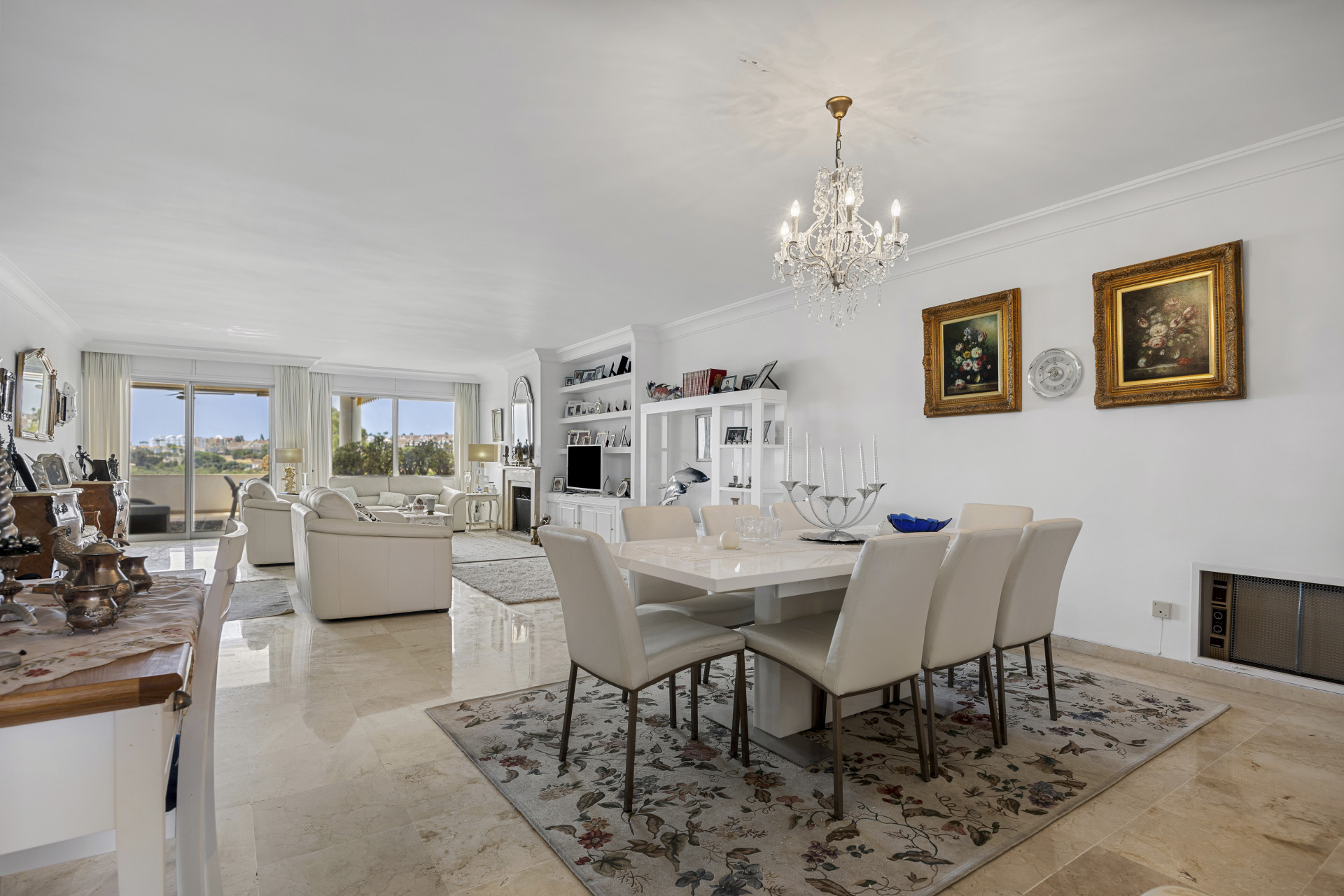 2 Bedroom Apartment in San Pedro de Alcántara - Photo 8