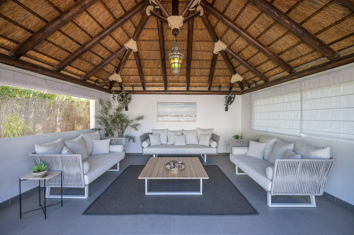 4 Bedroom Villa in Estepona - Foto 40