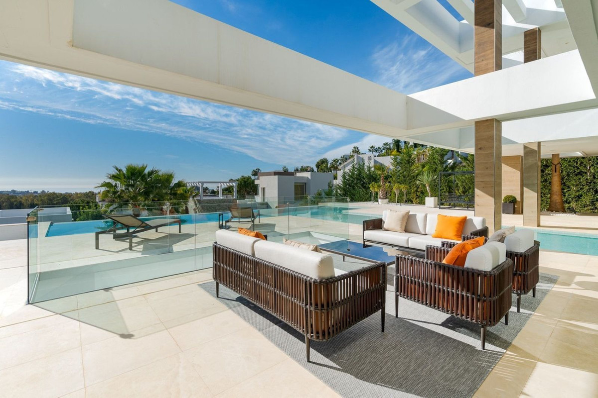 5 Bedroom Villa in Benahavís - Фото 8