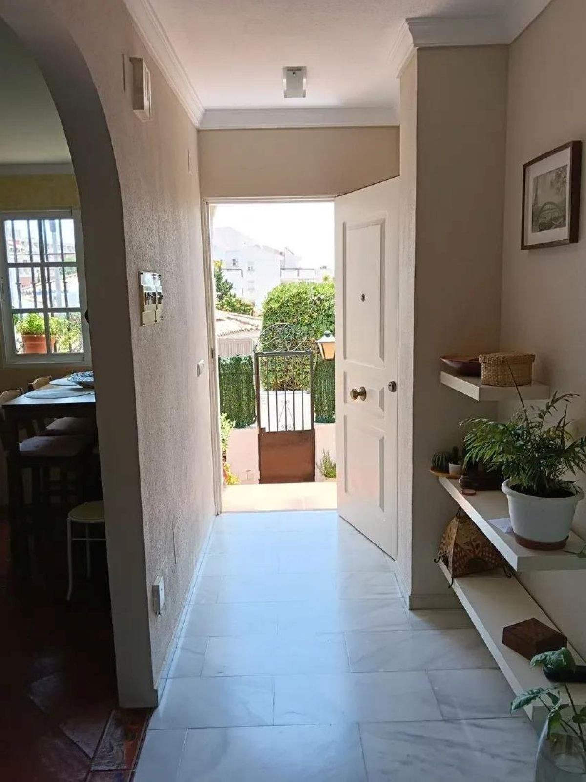 3 Bedroom Townhouse in Torremolinos - Photo 7