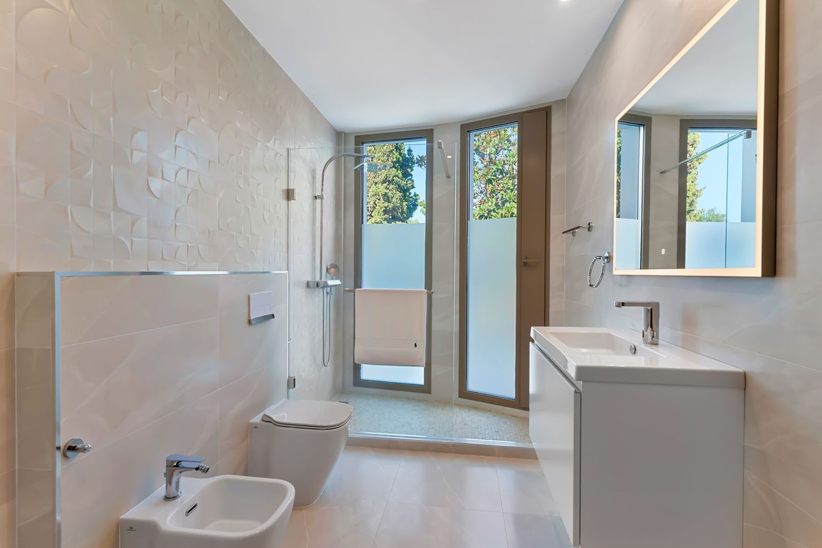 6 Bedroom Villa in San Pedro de Alcántara - Foto 16