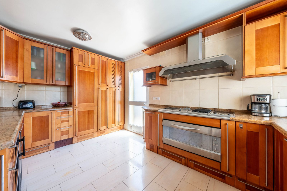 4 Bedroom Villa in Monda - Photo 67