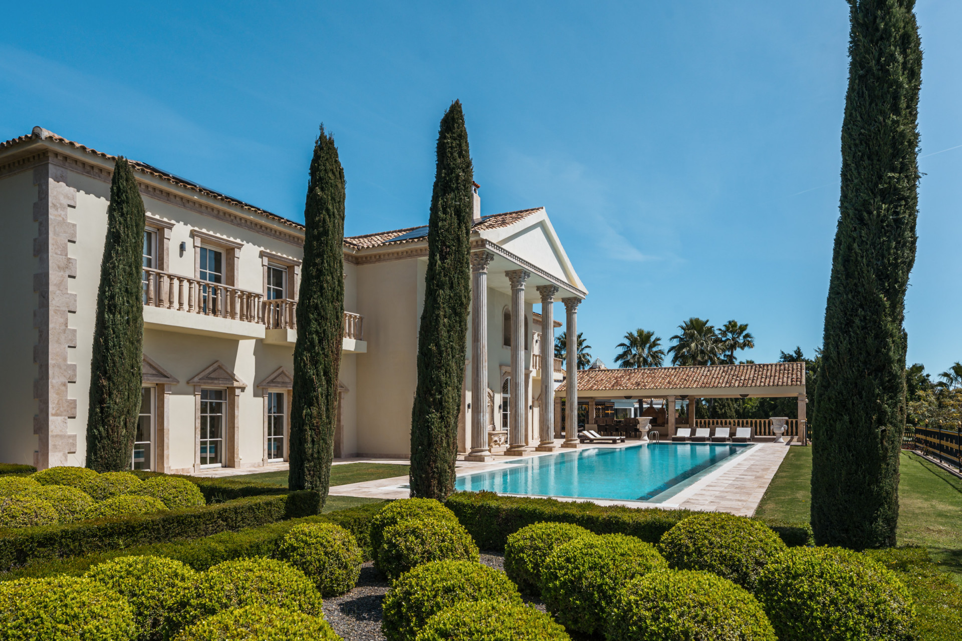 7 Bedroom Villa in Marbella - Photo 16