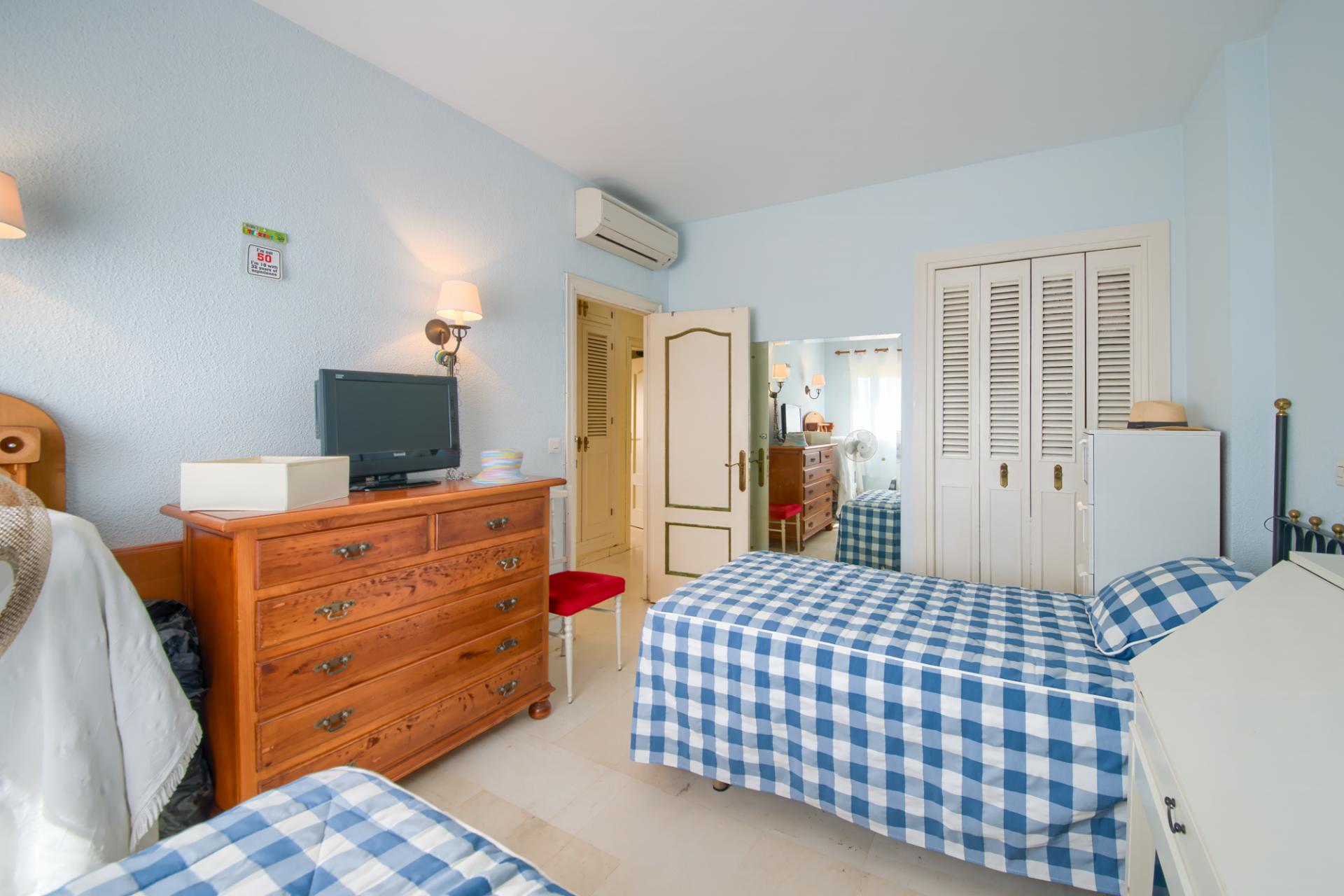3 Bedroom Apartment in Fuengirola - Photo 34
