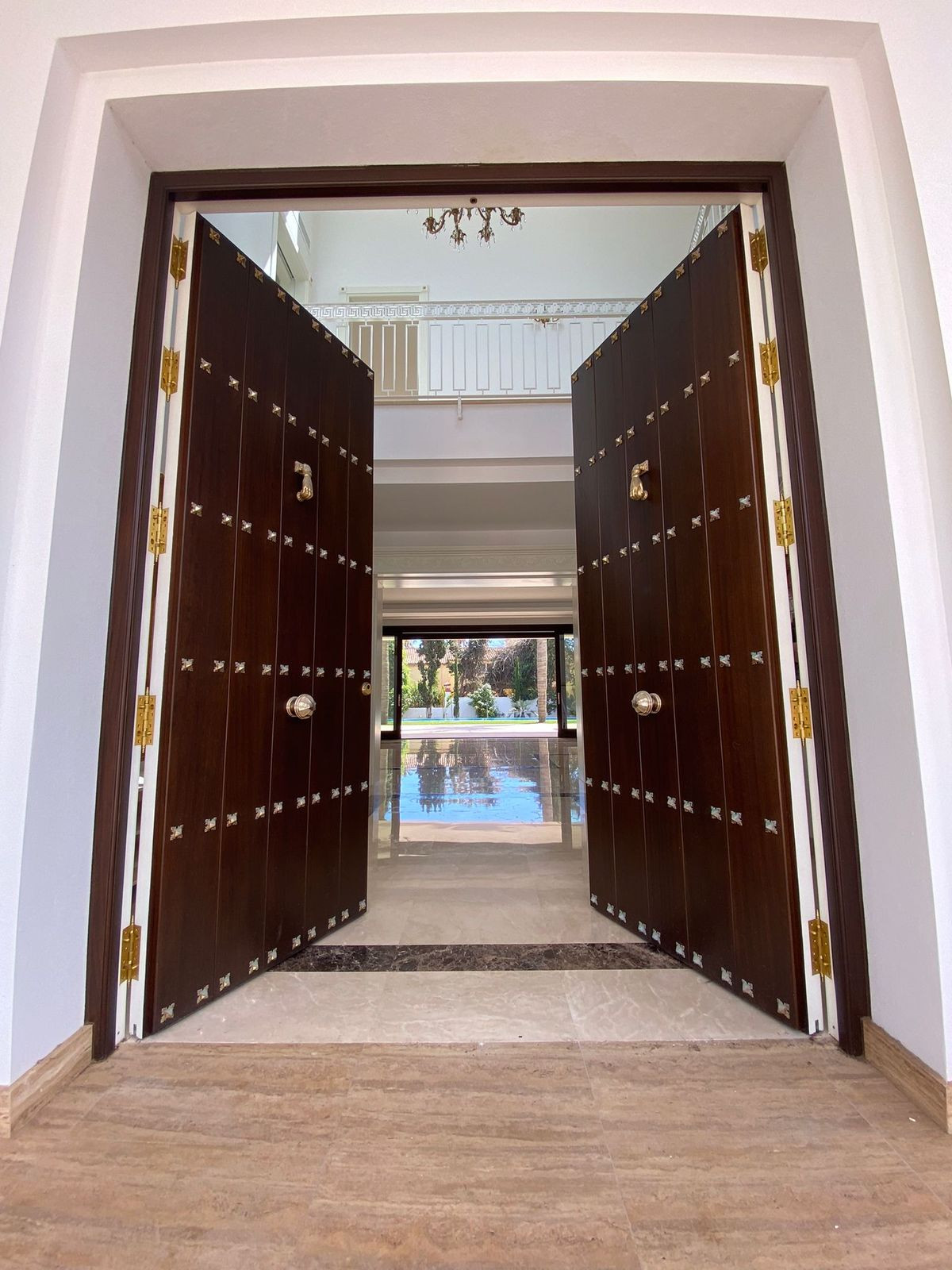 6 Bedroom Villa in San Pedro de Alcántara - Photo 7