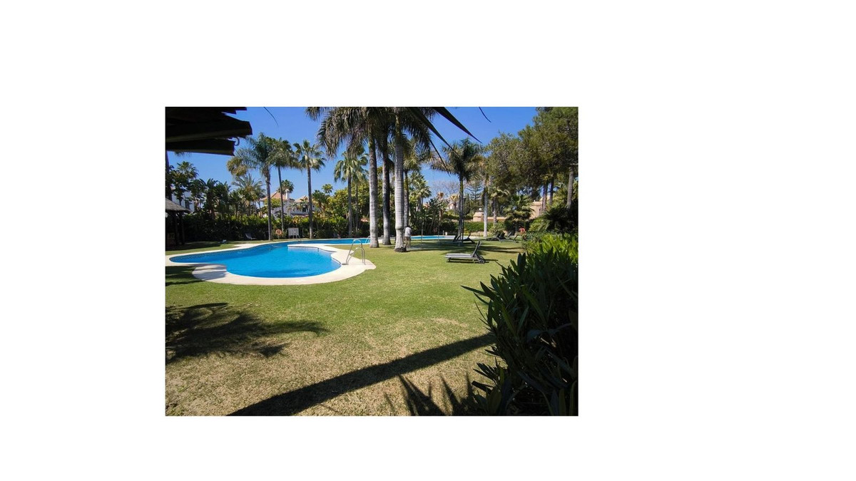 4 Bedroom Apartment in Marbella - Foto 58