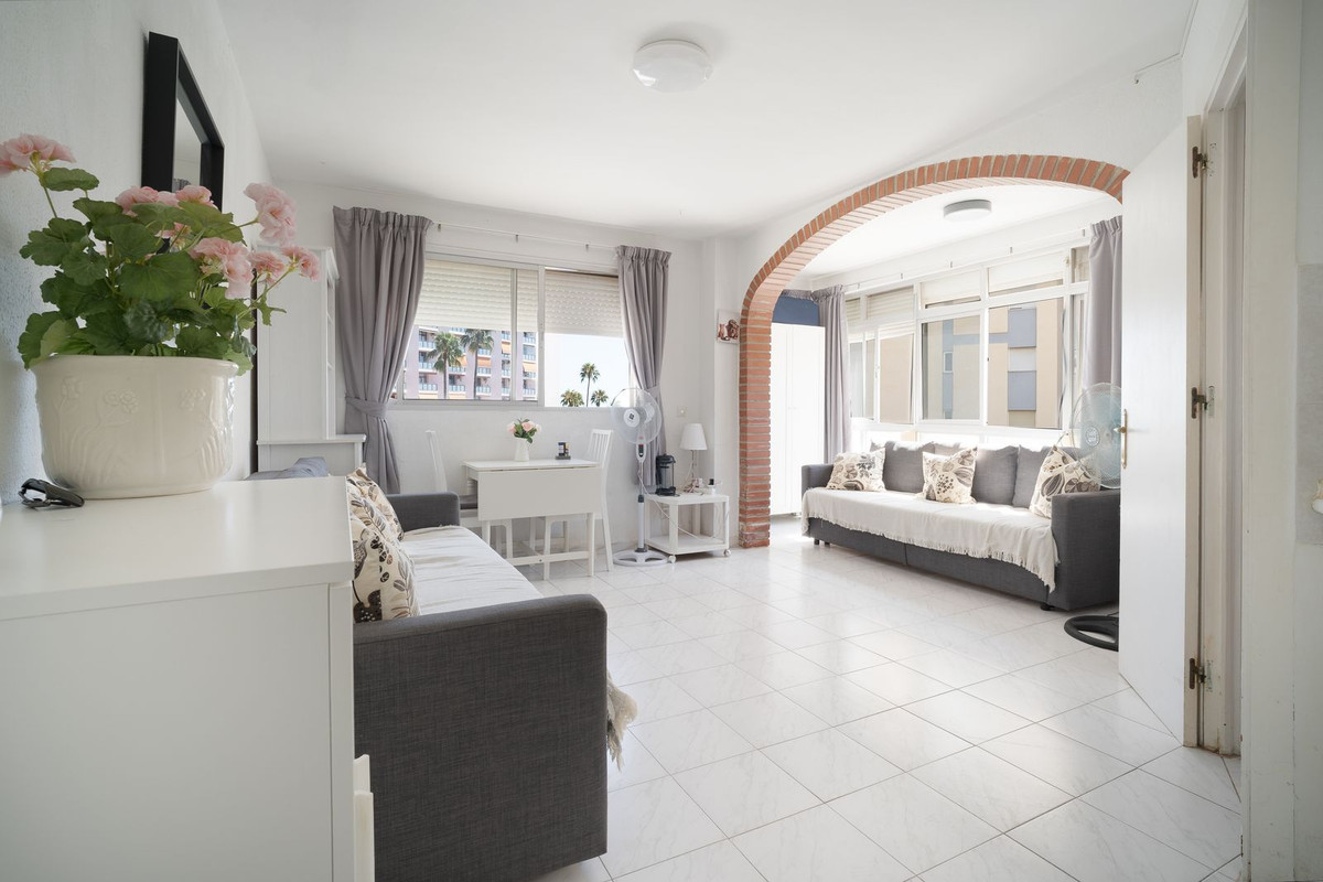 Apartamento com 1 quarto com vista mar em Málaga, Espanha – Foto 2