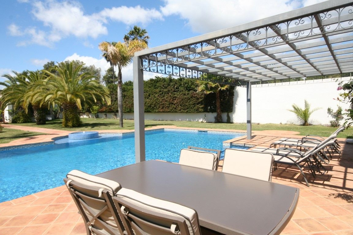 6 Bedroom Villa in San Pedro de Alcántara - Фото 6