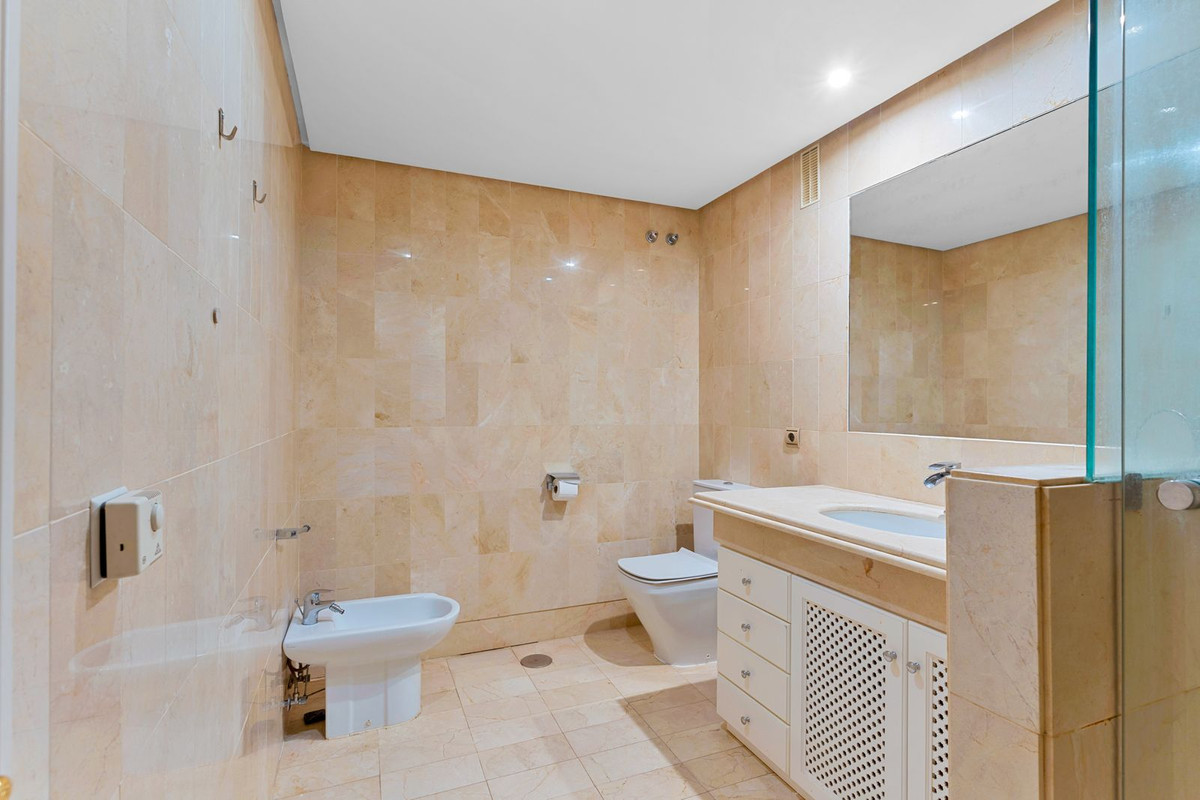 3 Bedroom Apartment in Marbella - Foto 16