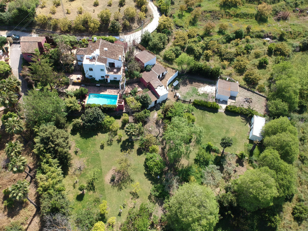 3 Bedroom Country house in Alhaurín el Grande - Photo 3