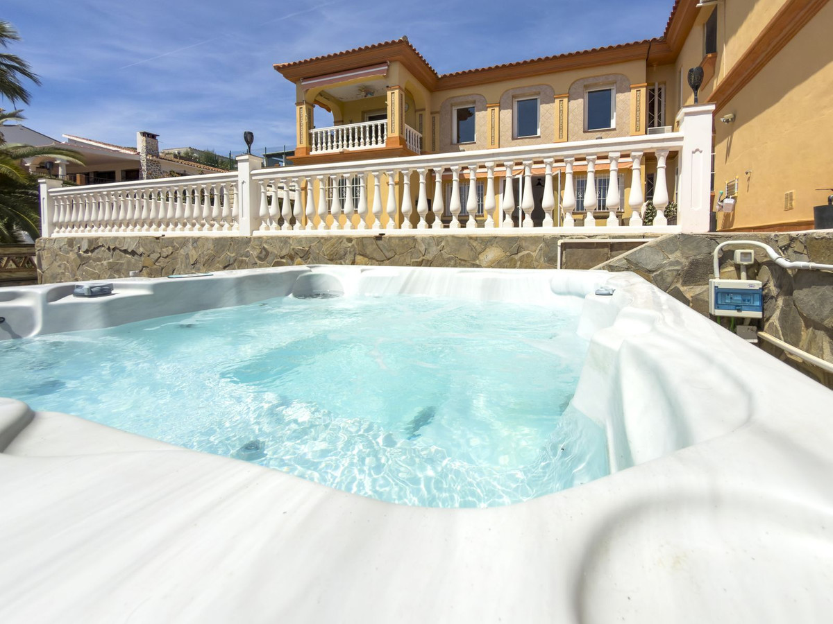 5 Bedroom Villa in Coín - Photo 66