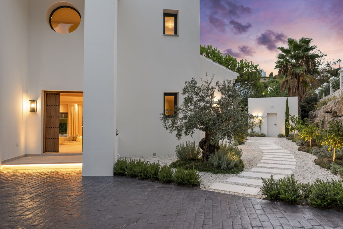 4 Bedroom Villa in Benahavís - Foto 28