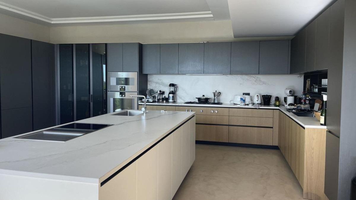 5 Bedroom Villa in Estepona - Photo 4